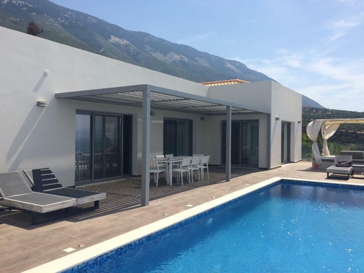 Mystique View Villas Lourdata  Zewnętrze zdjęcie